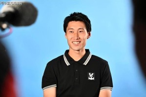 29岁日本国脚“自我救赎”:被意甲劲旅放弃之后,在英超重获新生 29岁日本国脚“自我救赎”:被意甲劲旅放弃之后,在英超重获新生