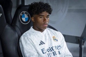 皇马巴西帮面临解散?带头大哥闹离队二弟三弟成为替补 皇马巴西帮面临解散?带头大哥闹离队二弟三弟成为替补