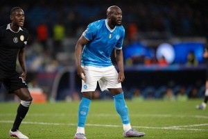 意甲：那不勒斯vs佛罗伦萨，谁能重返胜轨？