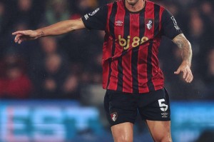 巴萨冬窗锁定四候选后卫 皇马盯上德甲铁闸 吕迪格有望重返英超