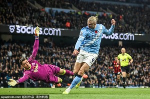 高清：英超曼城2-0伯恩茅斯升第二 哈兰德霸气双响