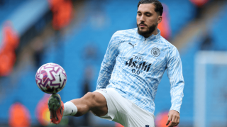 一日英超动向：谢尔基再次成为比赛焦点，41岁的老传奇再回蓝桥