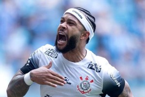 巴甲不逊英超！32岁老将比利物浦、曼联锋线荷兰国脚强