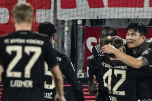 一场3-1逆转，孔帕尼书写历史，缔造德甲新传奇，冠军悬念几乎消散