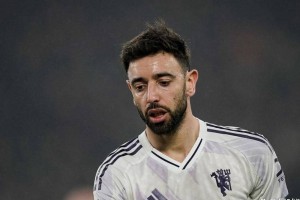 争四格局风云突变：曼联优势微弱，切尔西紧追不舍，利物浦渐行渐远