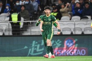 18岁天才引爆中超!6球神锋被德甲豪门盯上,留洋时机已成熟? 18岁天才引爆中超!6球神锋被德甲豪门盯上,留洋时机已成熟?