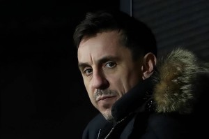 内维尔为曼联开药方：放弃临时方案，今夏力抢图赫尔安切洛蒂