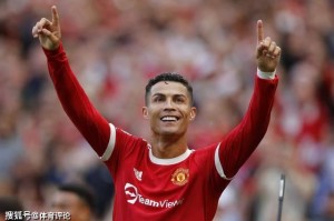 冰释前嫌？曼联官方祝贺C罗41岁生日快乐！4年前，曼联曾解约C罗
