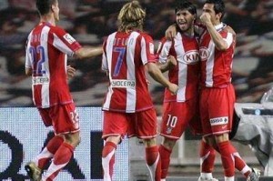 炸裂!小西蒙尼凌空斩,马竞2-0贝蒂斯距前二仅3分 炸裂!小西蒙尼凌空斩,马竞2-0贝蒂斯距前二仅3分