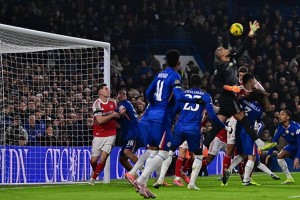 联赛杯阿森纳3-2切尔西，加纳乔梅开二度，主帅三次换人有内因