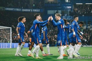 切尔西中锋解决方案：二队双塔称霸法甲，联袂打进16球！