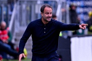 2-2，意甲第19绝平意甲第15，43吉拉迪诺带队完结三连败