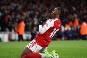 帽子戏法对决独造五球！埃泽与奥利塞周中欧冠重逢 上演水晶宫德比大战