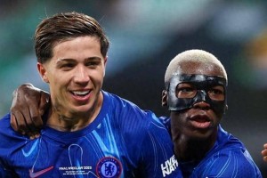 告别皇马！切尔西反挖亿元中场，阿隆索更爱恩佐，两巨星互换东家