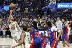 库里23分&伤退坎宁安29+11 勇士不敌活塞