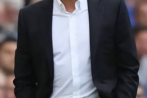 仍坚守防守策略,让穆里尼奥遭遇指责:0-3输球的他“真老了” 仍坚守防守策略,让穆里尼奥遭遇指责:0-3输球的他“真老了”