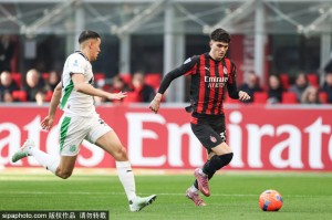 恩昆库留队消息确认：米兰锋线的未来之星将继续为球队奋斗