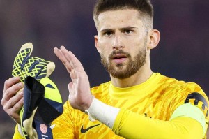 热刺转会动态：卡拉格批评后，古列尔莫·维卡里奥成为欧冠决赛球队的头号目标